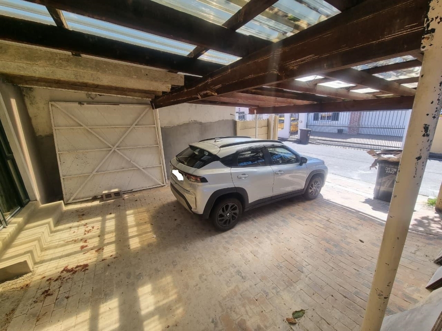 To Let 3 Bedroom Property for Rent in Rondebosch East Western Cape